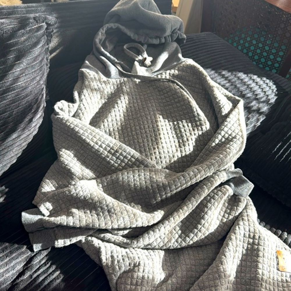 Gray Coofandy Hoodie XXL - Square Knit - Gently Used - Picture 1 of 4